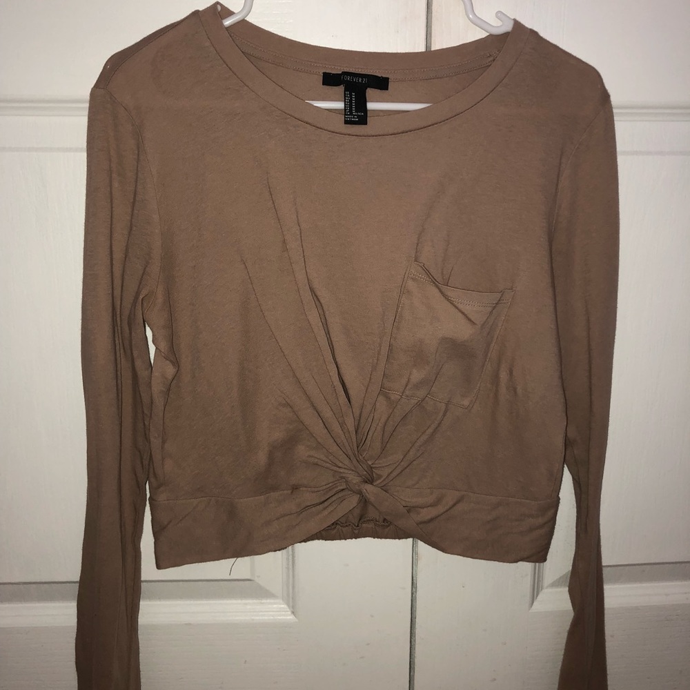 SOLD Beige long sleeve crop shirt F21